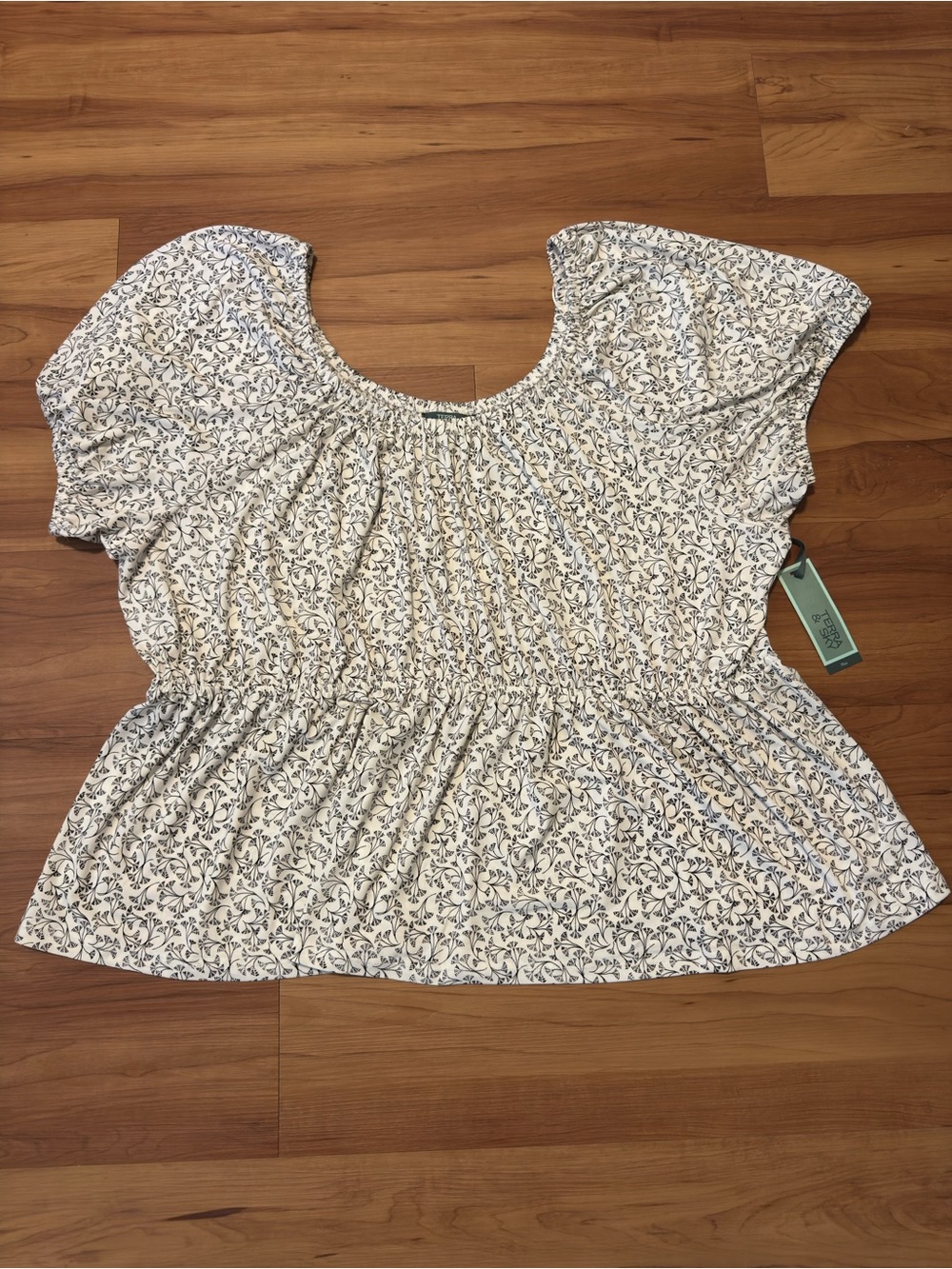 Terra & Sky Summer Peplum Top Short puff sleeves ivory & Black Sz 4x 28w-30w